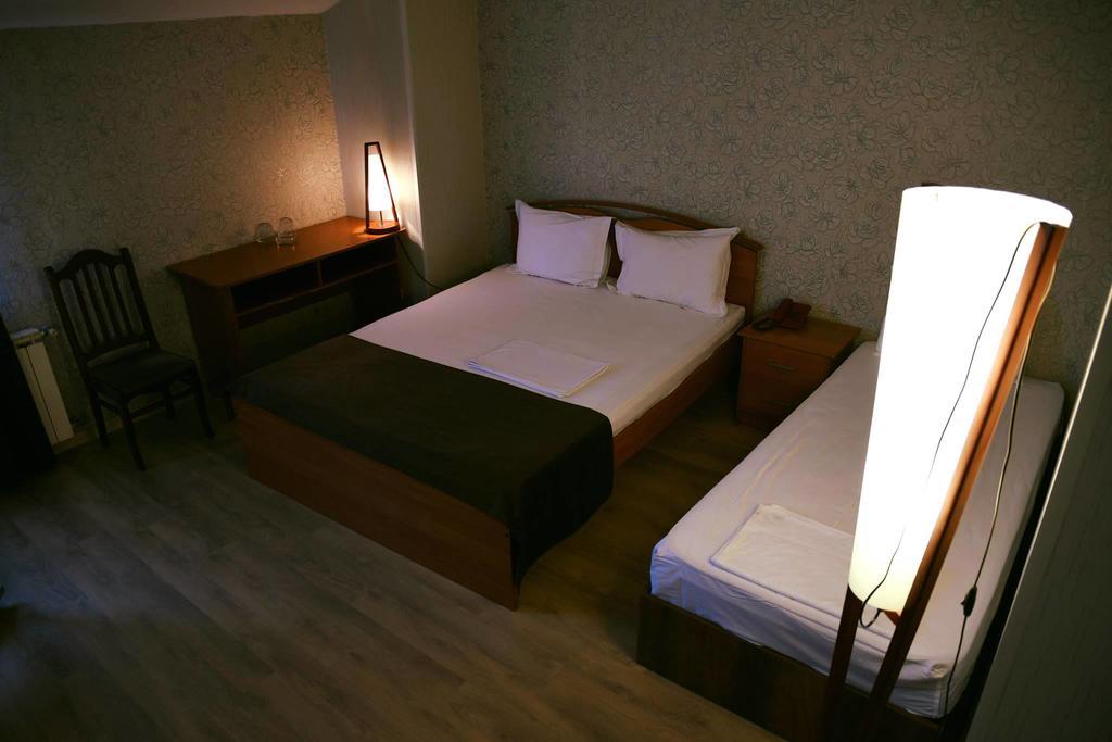 Argo Palace Tbilisi Room photo